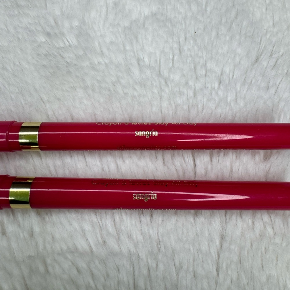 ✨NWOB✨ Stila Stay All Day Lip Liner - Sangria - Picture 3 of 7